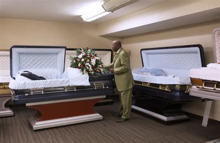 Are morgues in funeral homes?