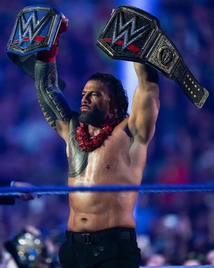 Did roman reigns lose his belt?