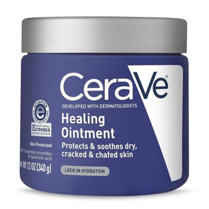 Does cerave have lanolin?