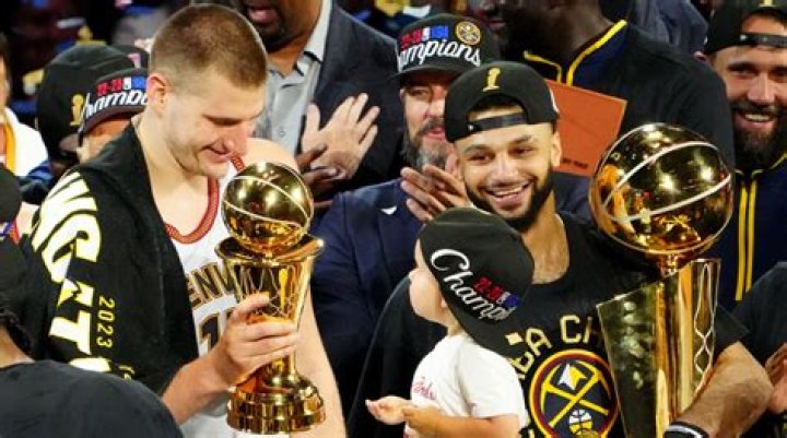 Has melo won a championship?