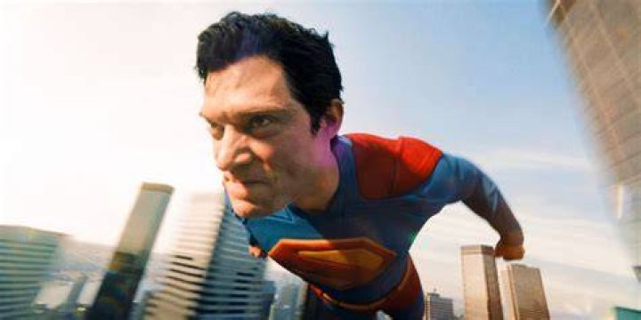 How does metropolis end?