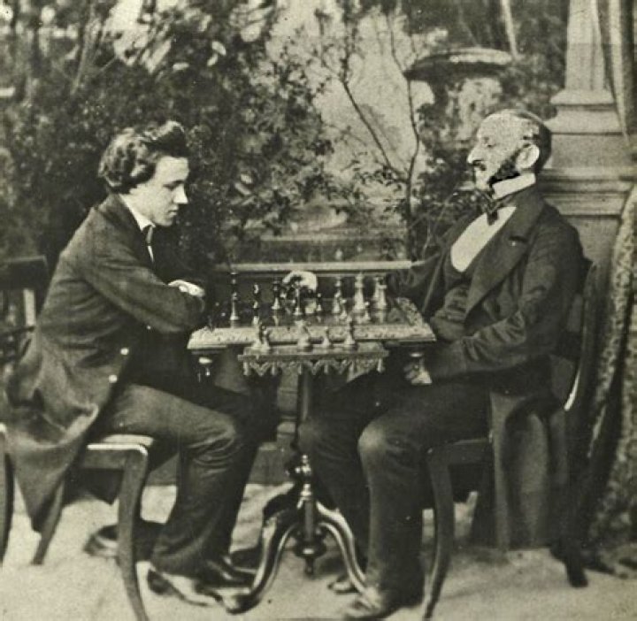 When did paul morphy start playing chess?