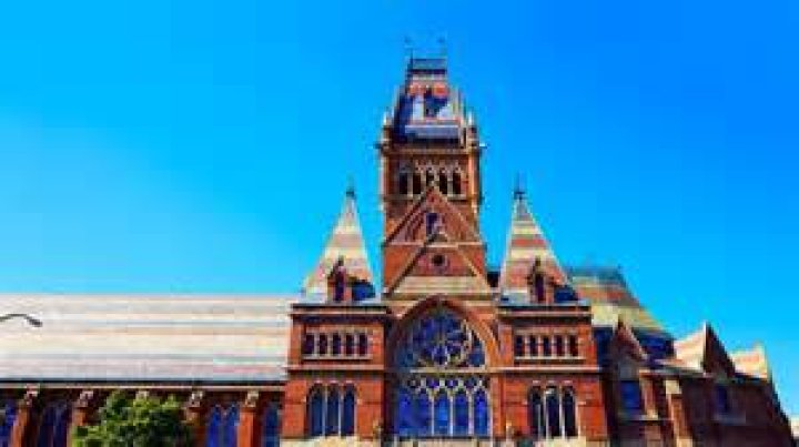 Why ahmedabad is called boston of india?